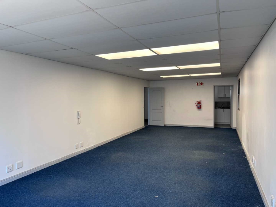 To Let commercial Property for Rent in Rivergate Western Cape